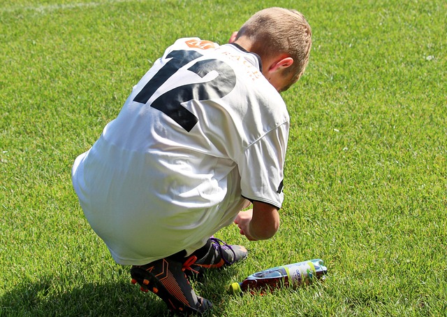 何影响整个 何影响整个