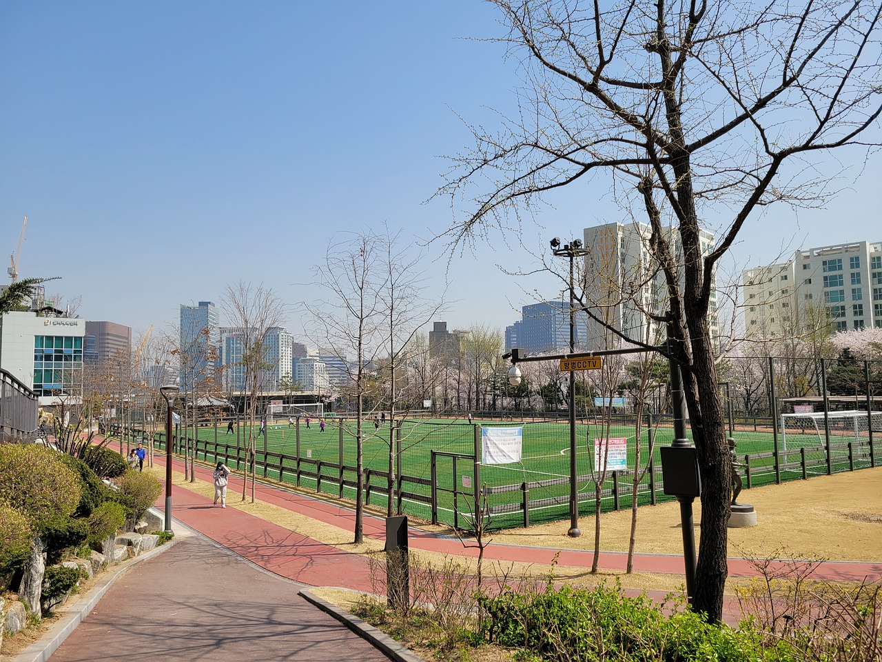 入更多的防 入更多的防